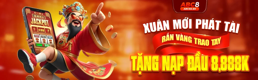 Mừng xuân phát tài, rắn vàng trao tay